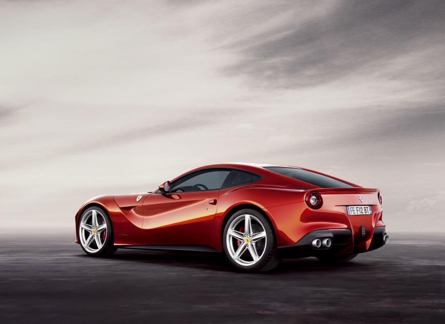  Ferrari F12berlinetta 2012 года  (фото 24 из 104)